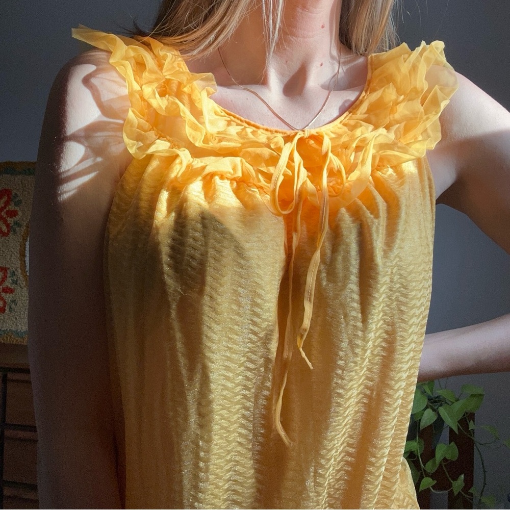 Vintage Yellow Ruffled Sleeveless House Dress Size Medium